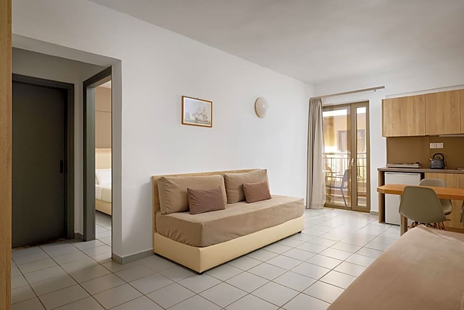 Acropolis Apartments