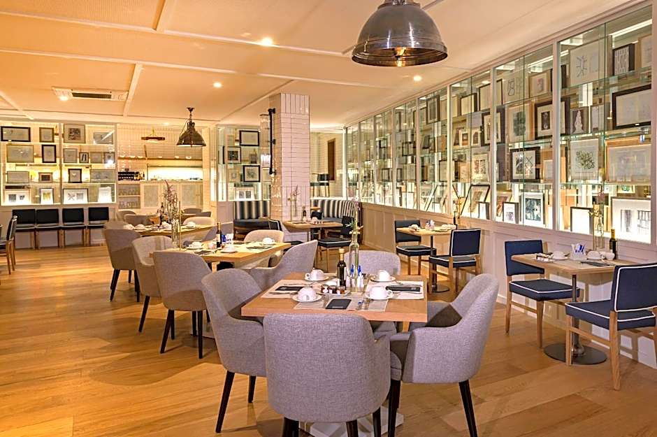 H10 Puerta de Alcala