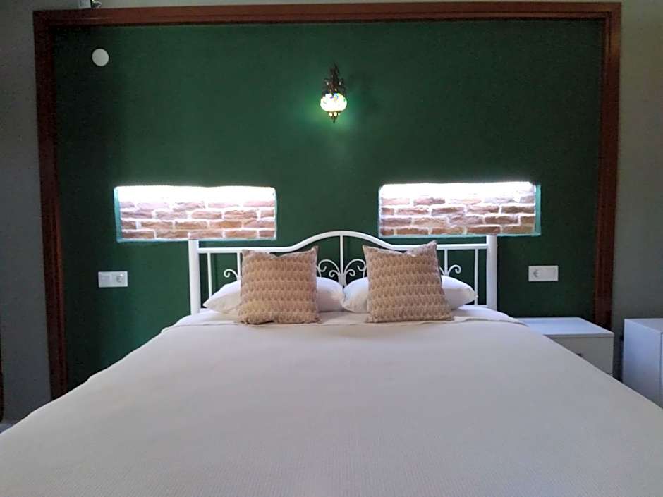 Casa Magnolia Boutique Rooms