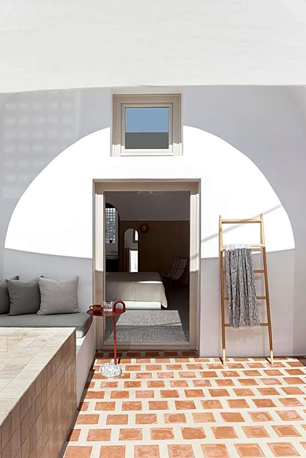 Ethos Vegan Suites Fira, Santorini