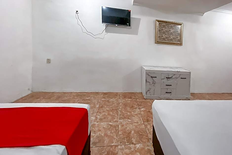 RedDoorz Syariah @ Sudirman Street Garut