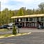 Econo Lodge Inn & Suites near Split Rock and Harmony Lake