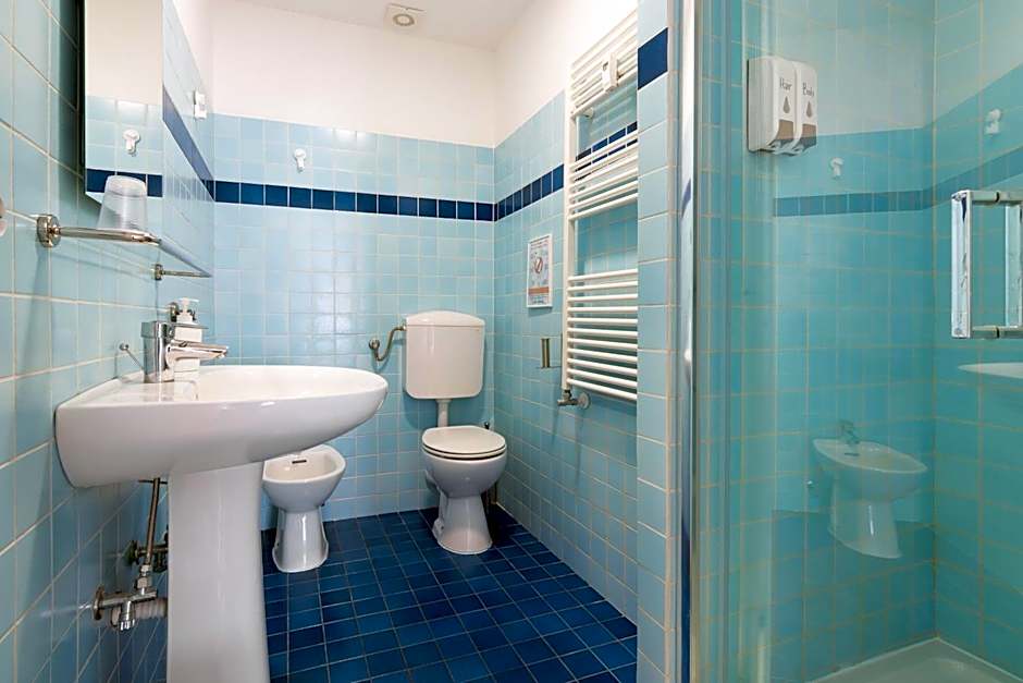 Francis Superior Rooms