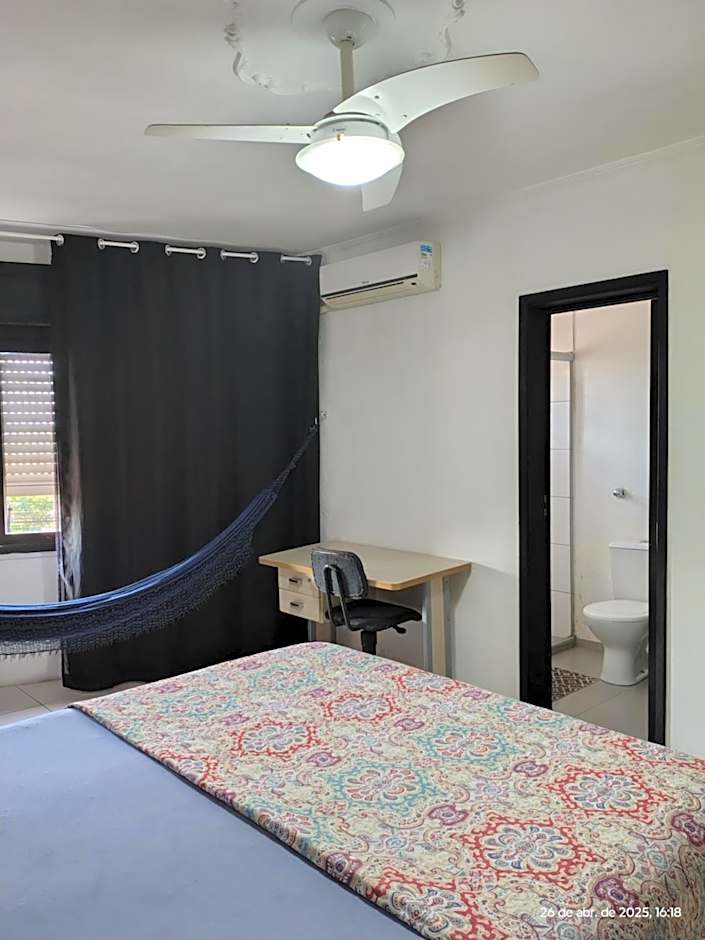 Hostap de frente com sacada