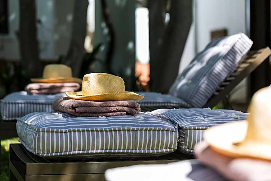 Akademie Street Boutique Hotel