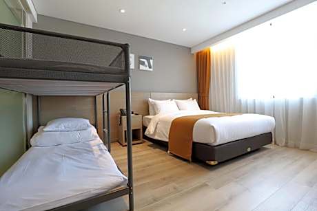 Deluxe Double Room - No Parking
