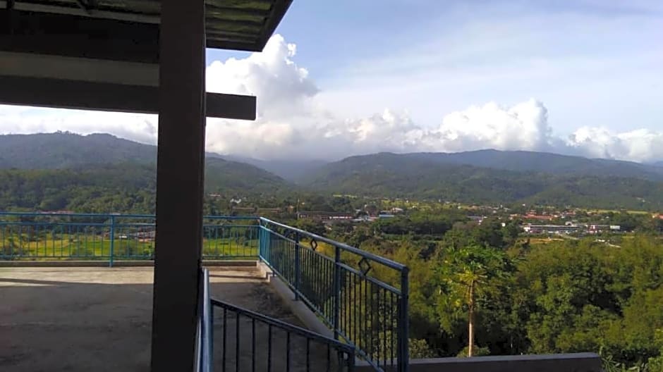 Leely Garden Valley Lodge Tambunan