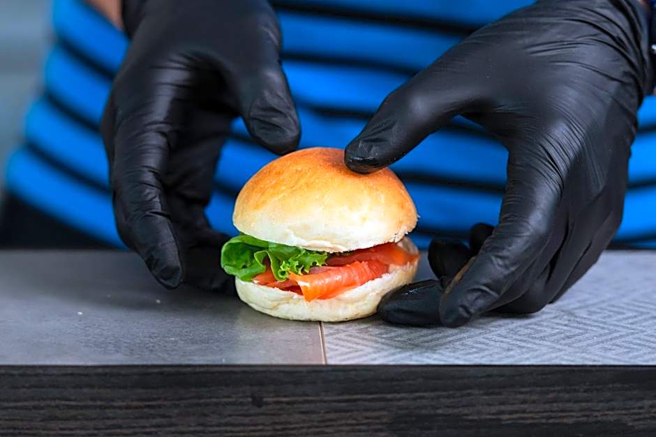 International Hotel & Suite - In prima fila sul lungomare