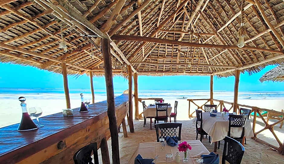 BIANCO AZZURRO Hotel & Restaurant