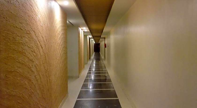 Freedom City Hotel