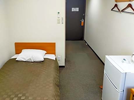 Single Room - Non-Smoking