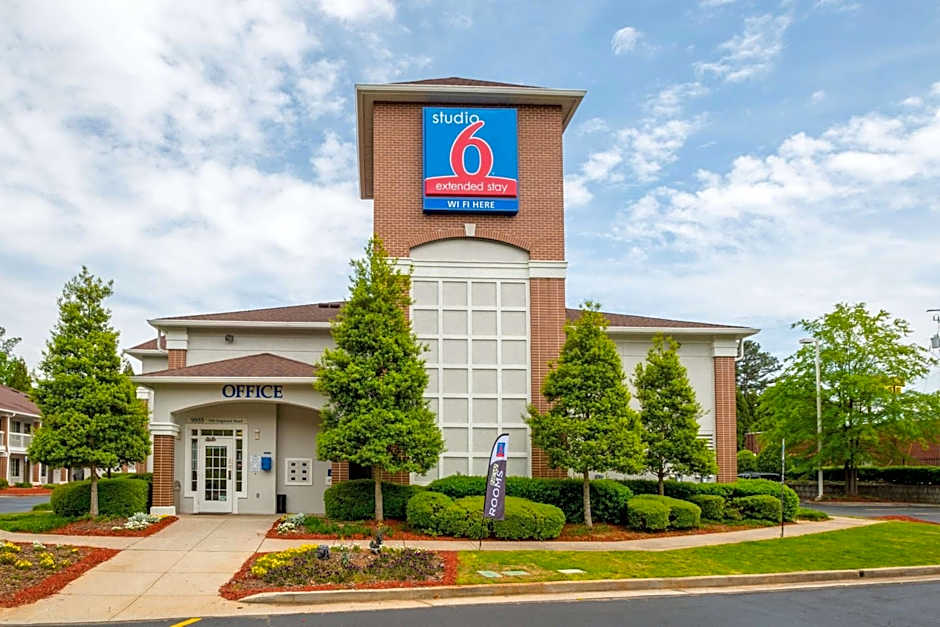 Studio 6-Roswell, GA - Atlanta