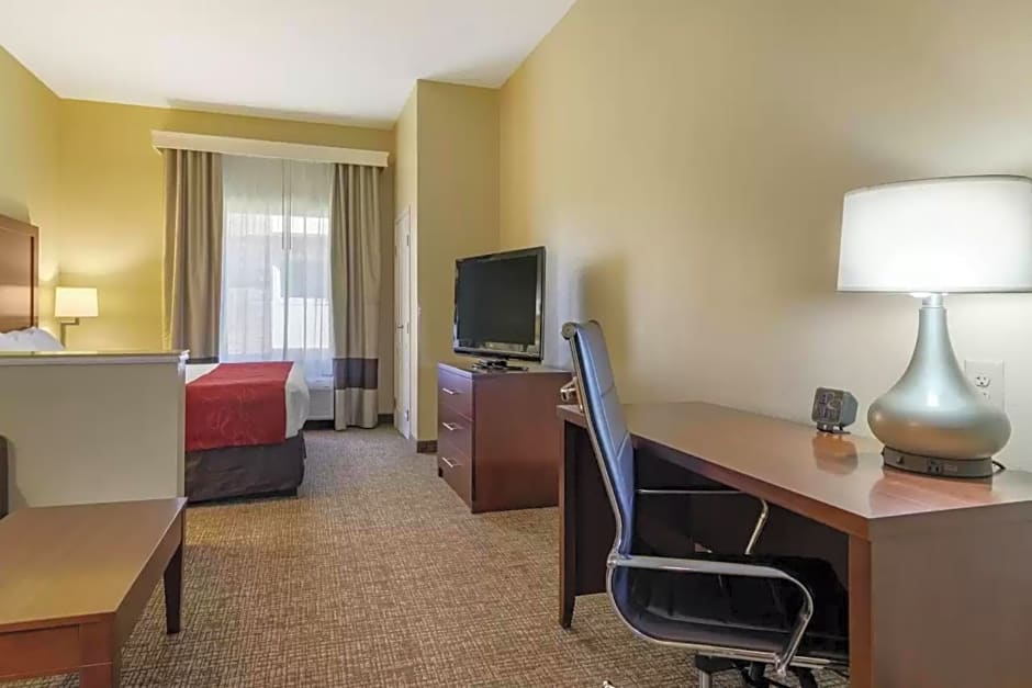 Comfort Suites Montgomery East Monticello Dr.