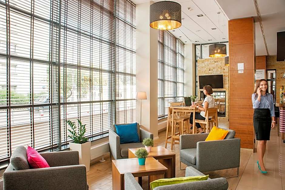 Mercure Airport Warszawa Hotel