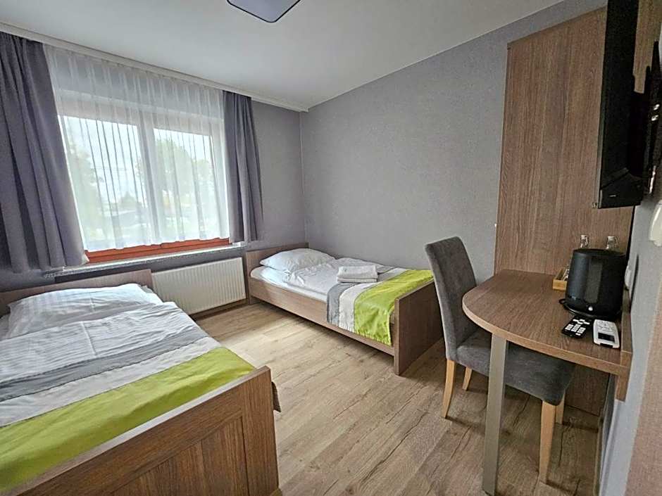 Restauracja i Noclegi Pod Kasztanami