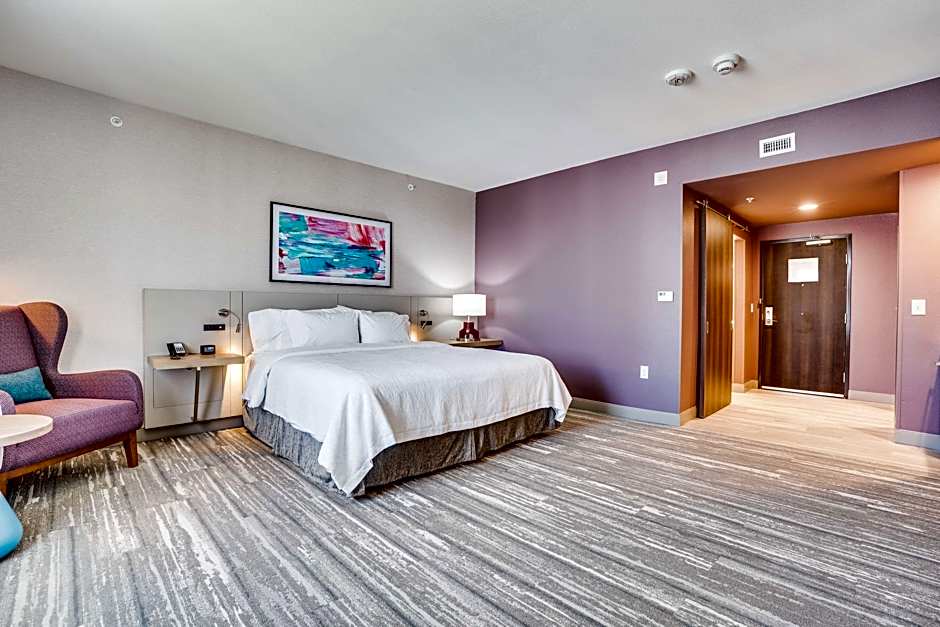 Photo 1 of 3 of 1 King Bed, Mobility Accessible, Roll in Shower