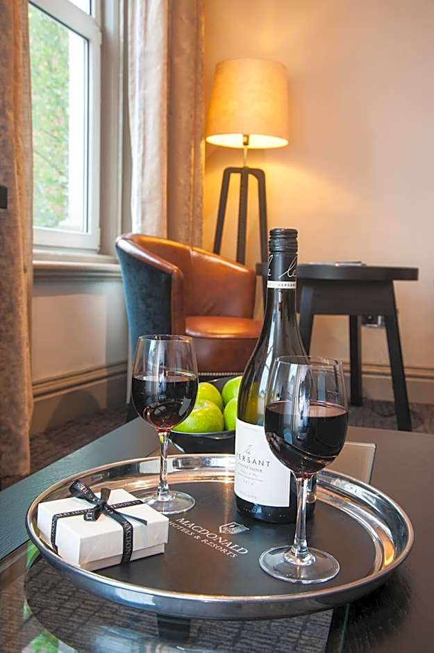 Macdonald Burlington Hotel