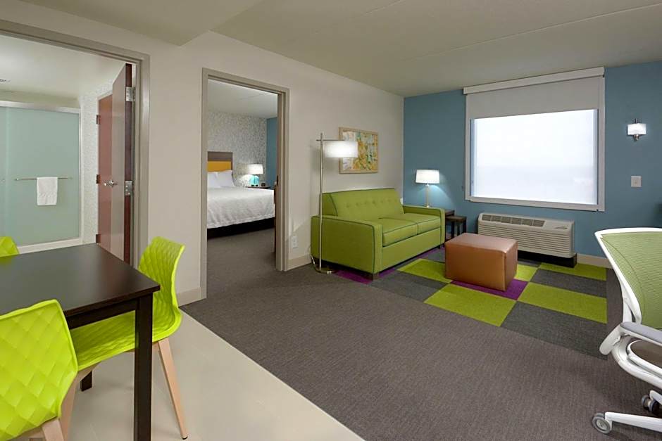 Photo 1 of 4 of 1 King Bed Suite, Hearing Accessible