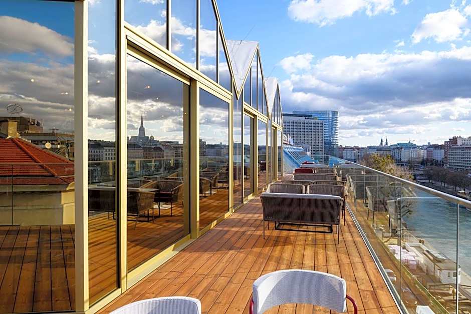 Radisson RED Hotel, Vienna