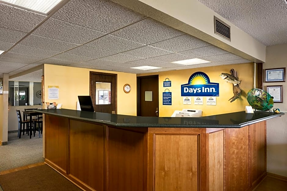 Days Inn by Wyndham Pierre