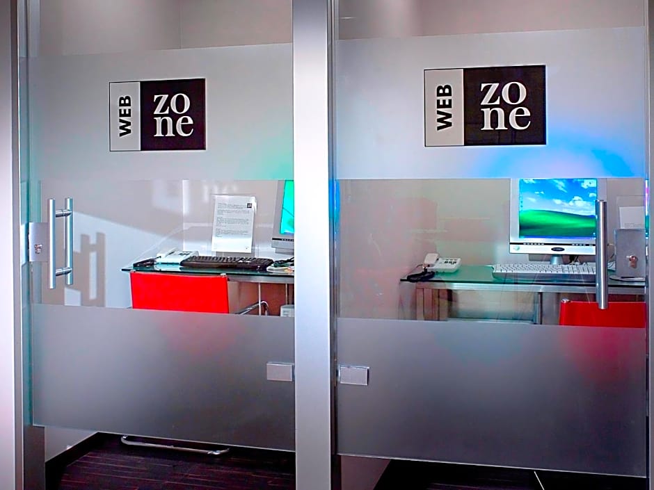 Zone Hotel