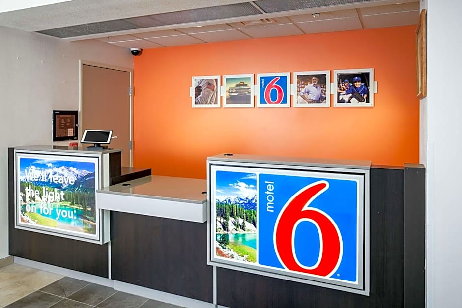 Motel 6-Anchorage, AK - Midtown
