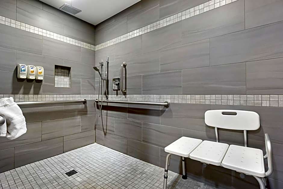 Best Western Plus Ahtanum Inn