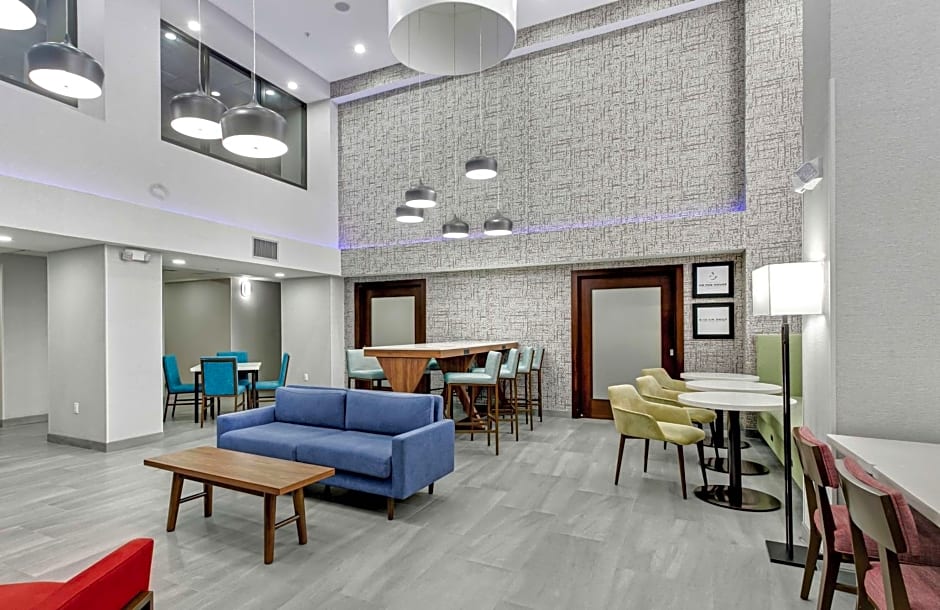 Hampton Inn By Hilton Houston-Pearland