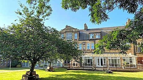 Endsleigh Park Hotel