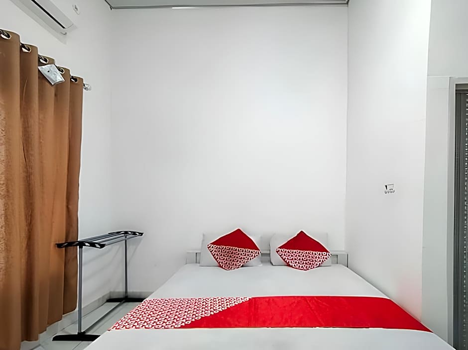 OYO 91886 Bfs Homestay Syariah