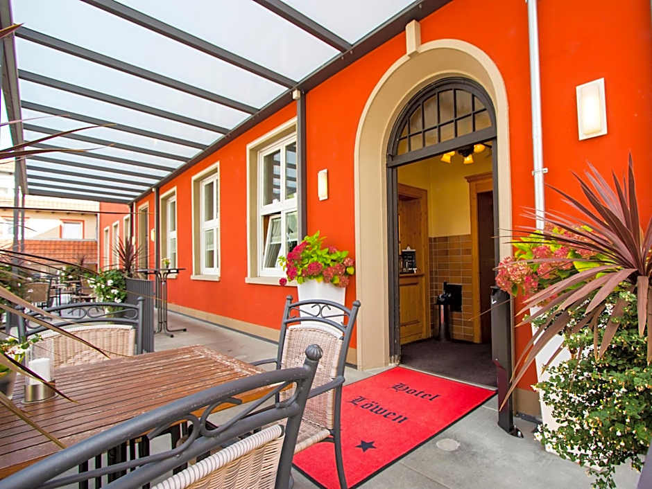 Hotel Lowen Garni - B&B