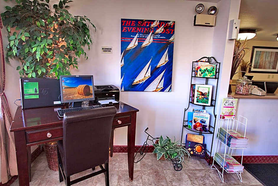 Super 8 by Wyndham Elko