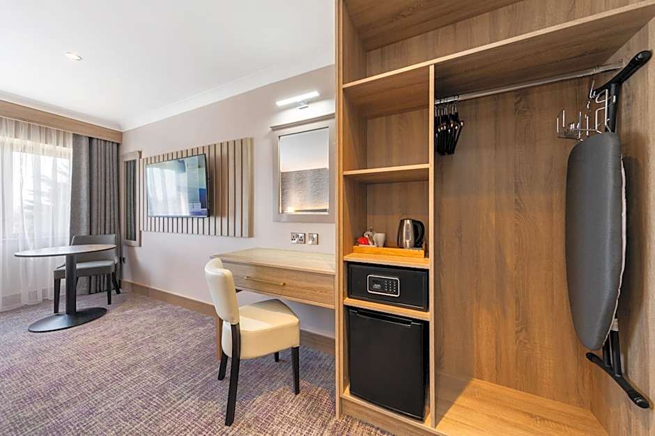 Rochestown Lodge Hotel & Spa