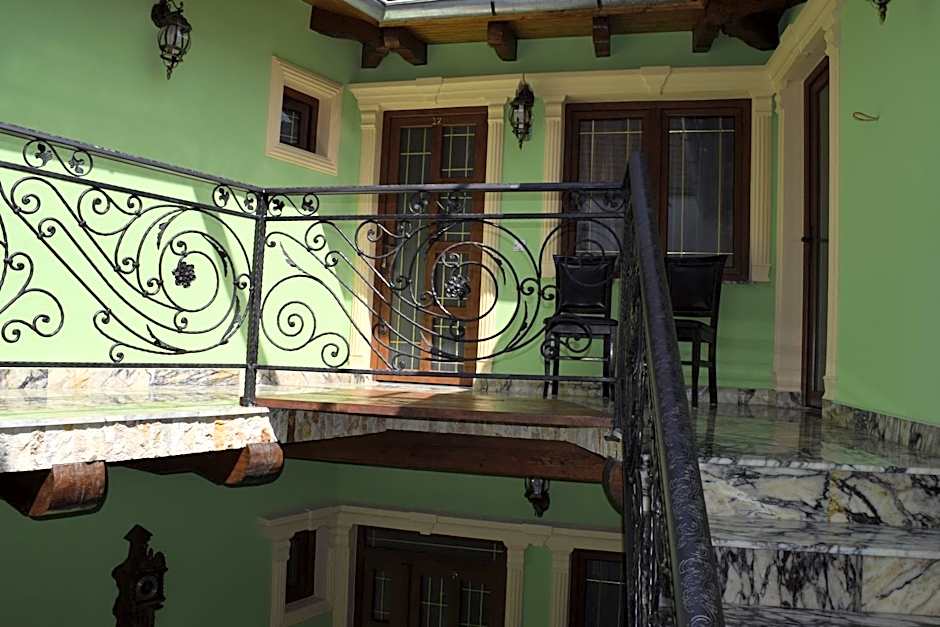 Pensiunea Nobil Medieval