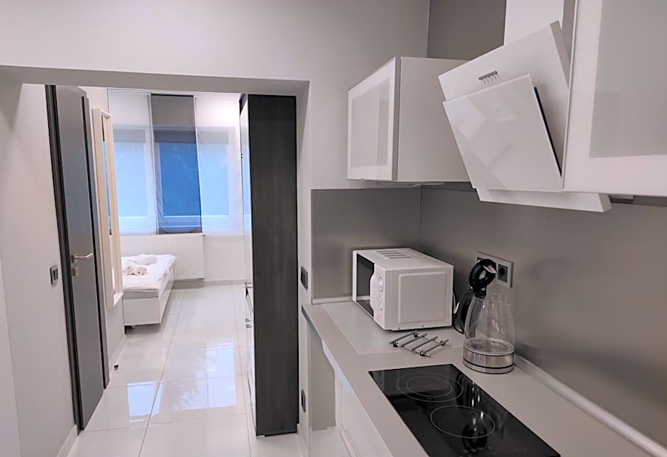 AQUA SOLAR APARTMANHÁZ