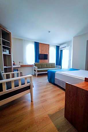 Superior Room with Balcony