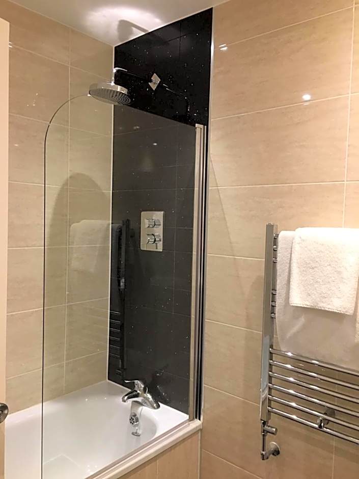 Best Western Premier Heronston Hotel & Spa
