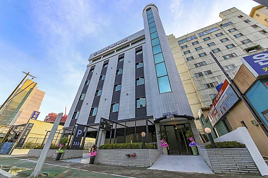 Changwon Brown dot Hotel Palyong
