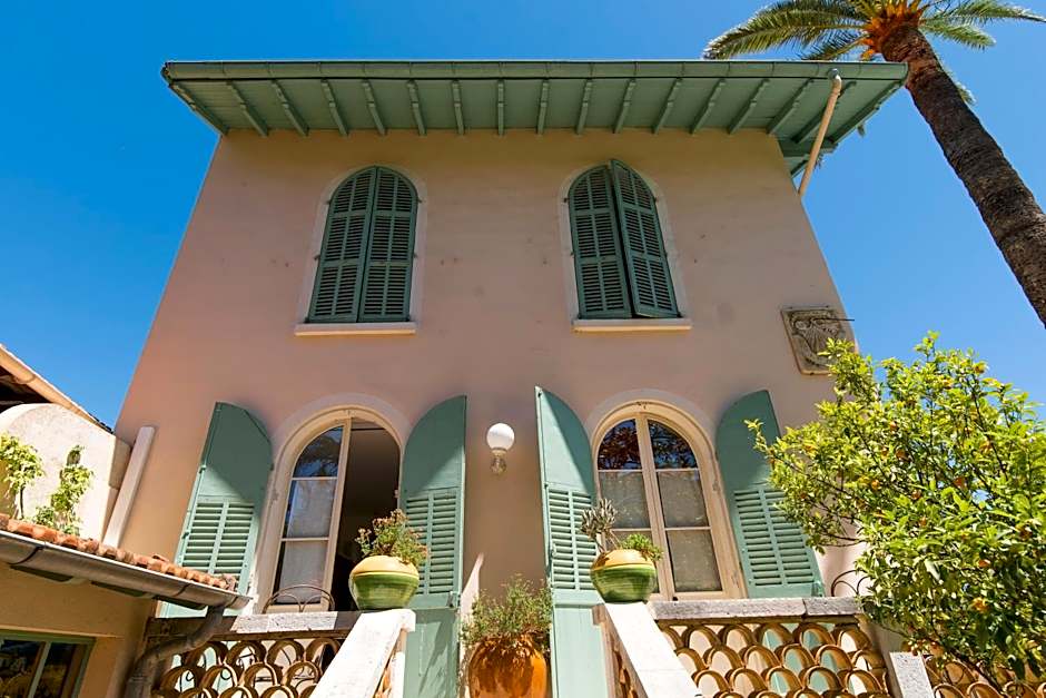 La Villa Roseraie , Hôtel Familial OUVERT TOUTE L'ANNEE