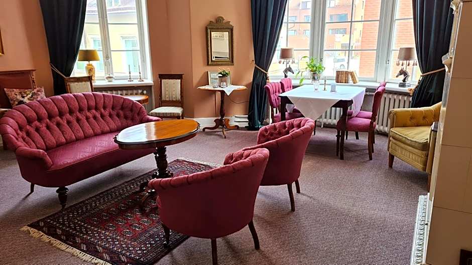 Leopold Boutique Hotel