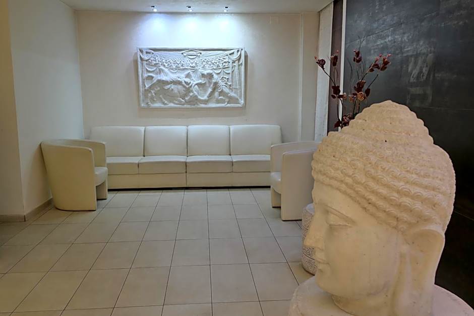 City of Art Venice LLoyd