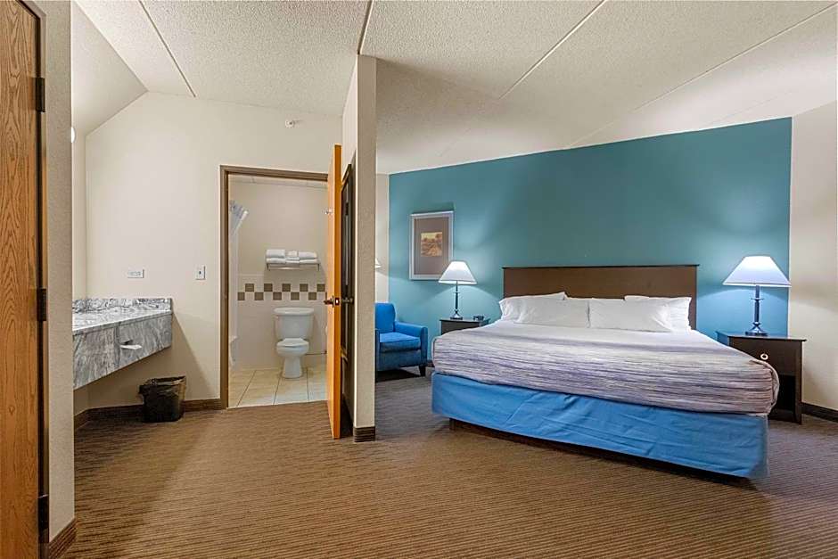 AmericInn by Wyndham Green Bay East