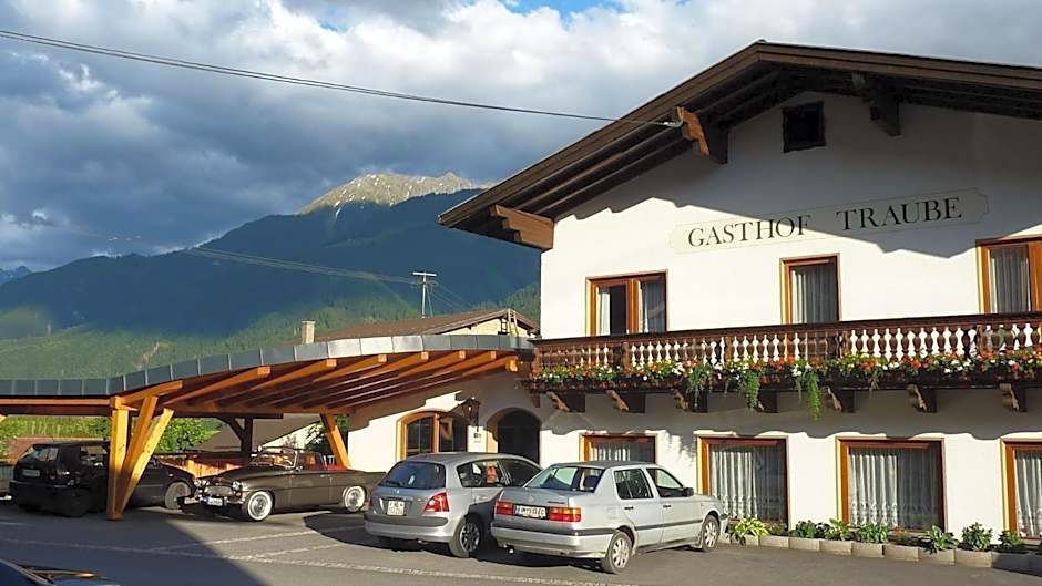 Gasthof Pension Traube