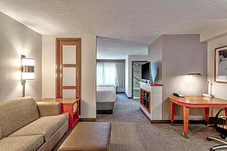 Double Room with Two Double Beds and Sofa bed - High Floor