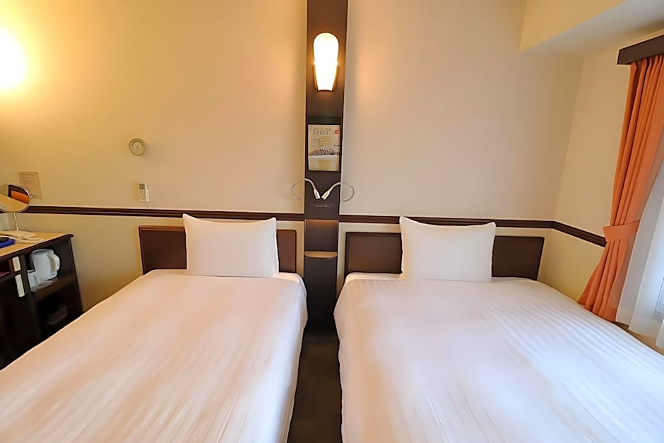 Toyoko Inn Tokyo Shinagawa Konan-guchi Tennozu Isle