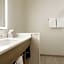 Holiday Inn Express & Suites College Station by IHG