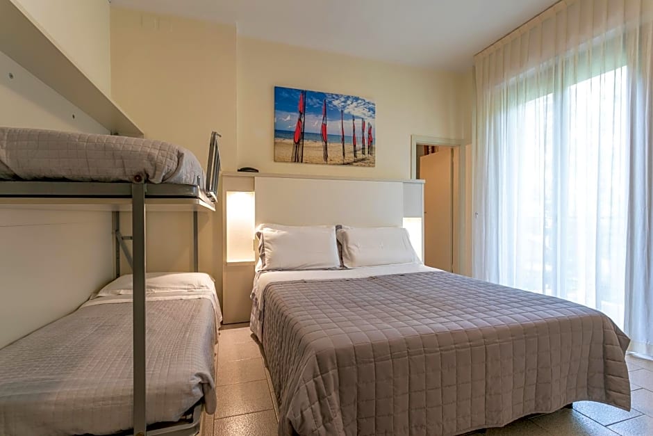 Hotel Deborah
