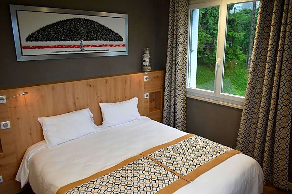 Logis Hôtel Beau Site