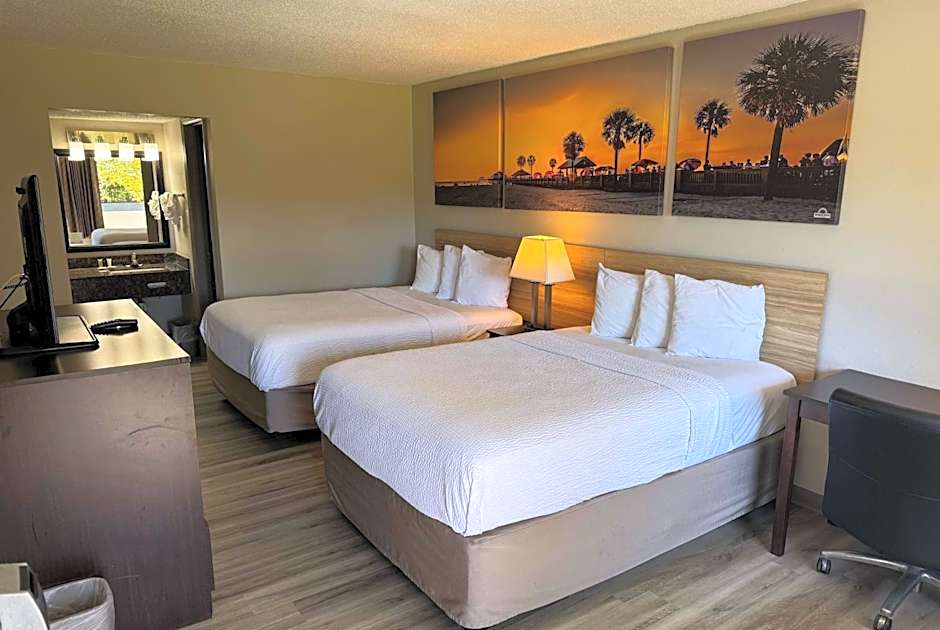 Days Inn by Wyndham Brooksville