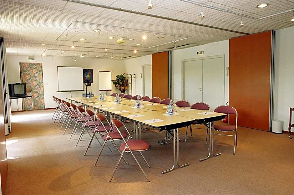 Hotel Restaurant La Tour Romaine - Haguenau - Strasbourg Nord